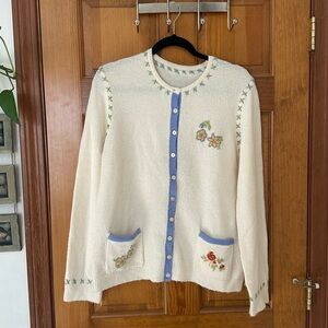 White Stag Cream Button-Front Floral Embroidered Cardigan